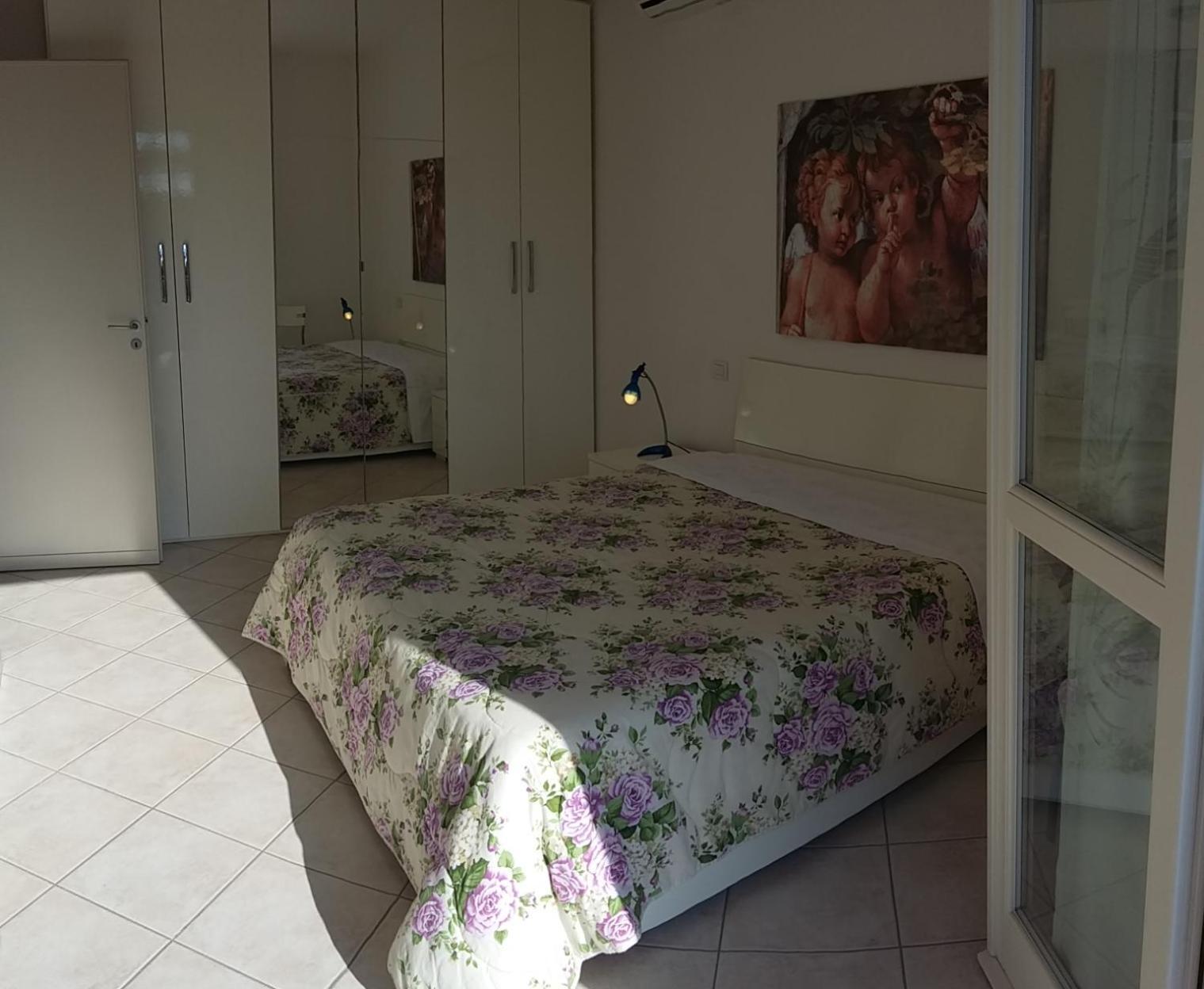 A Due Passi Bed & Breakfast Forte dei Marmi Ruang foto